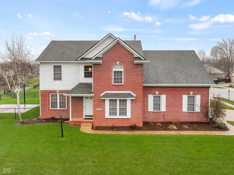 7987 Meadow Bend Cir, Indianapolis, IN 46259