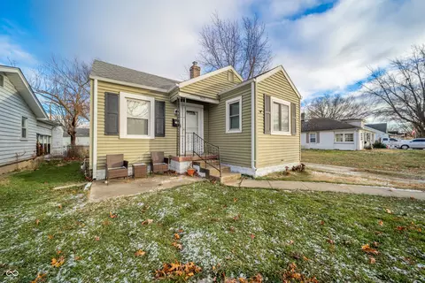 3822 Fernway Dr, Anderson, IN 46013