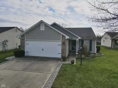1039 Sunflower Ct, Franklin, IN 46131