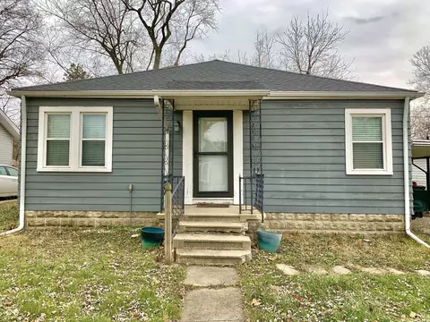 2104 N Ball Ave, Muncie, IN 47304