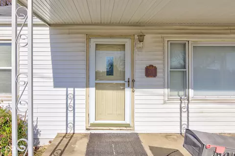 Exterior - 1304 E 38th St, Anderson, IN 46013 photo 1 of 4
