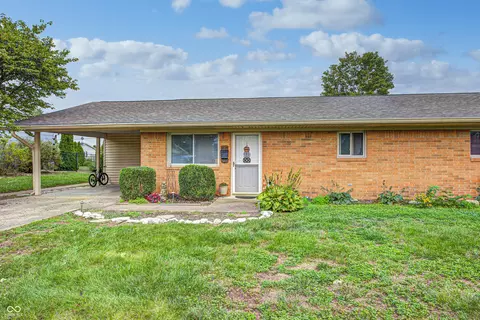 1635 Sunrise St, Martinsville, IN 46151