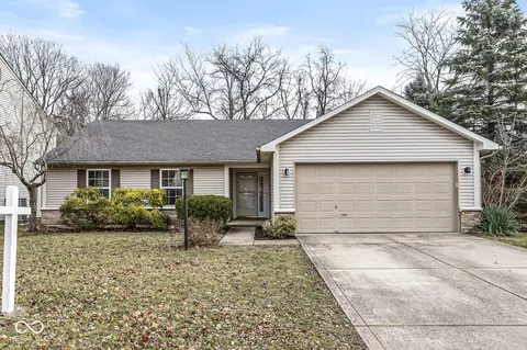 12243 Blue Sky Dr, Fishers, IN 46037