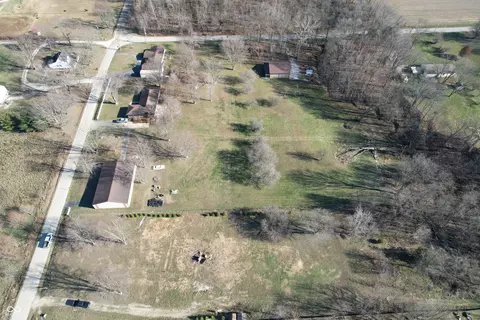 7154 E County Road 800 N, Bainbridge, IN 46105