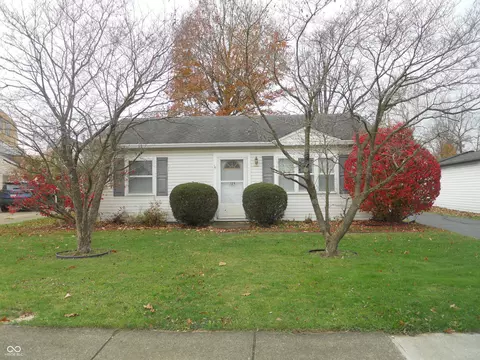 129 Allen Ln, Greenfield, IN 46140