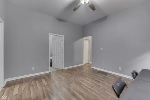 846 Eugene St, Indianapolis, IN 46208 photo 2