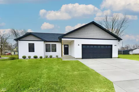 1923 N E St, Elwood, IN 46036