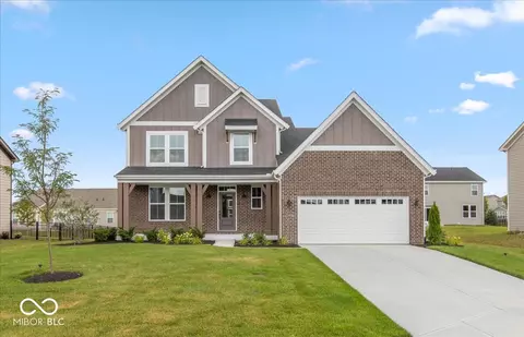 15468 Streamwood Dr, Fishers, IN 46037