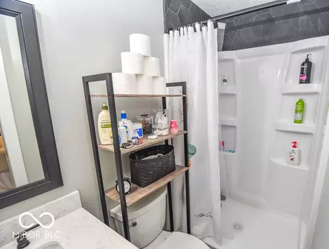 Bath - 812 E Waterloo Ct, Bloomington, IN 47401 photo 1 of 4