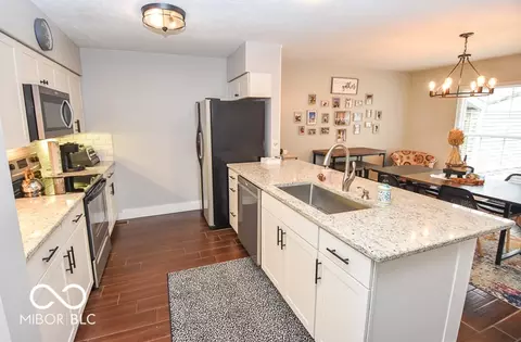 Kitchen - 812 E Waterloo Ct, Bloomington, IN 47401 photo 2 of 4