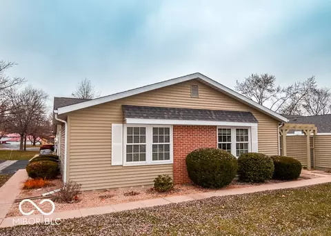 Exterior - 812 E Waterloo Ct, Bloomington, IN 47401 photo 1 of 6