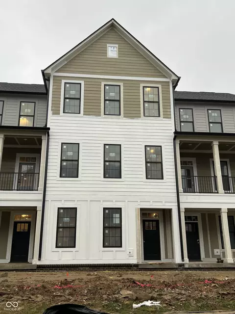 464 W Smoky Row, Carmel, IN 46032