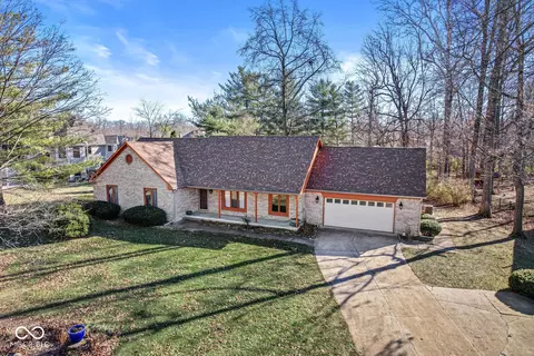 6337 Red Oak Dr, Avon, IN 46123