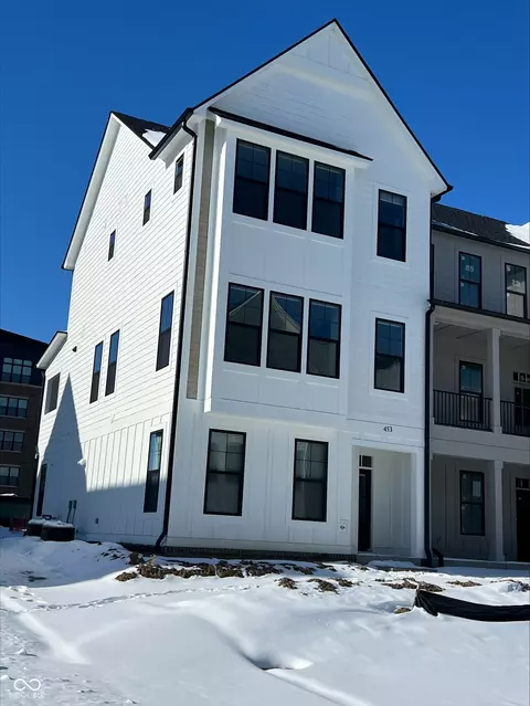 453 Mariposa Trl, Carmel, IN 46032