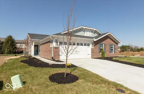 7370 Broadview Ln, Mccordsville, IN 46055