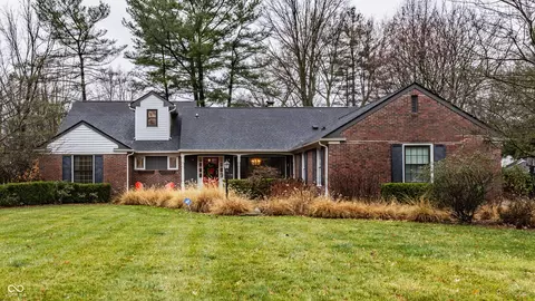 1055 Collingwood Dr, Indianapolis, IN 46228
