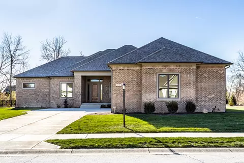 2757 Silver Oaks Dr, Carmel, IN 46032
