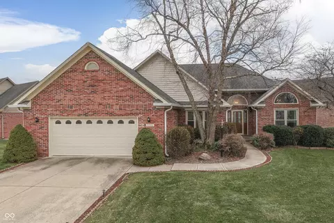 6905 Kirkwood Club Dr, Indianapolis, IN 46241
