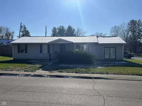 420 W Walnut St, Brownstown, IN 47220