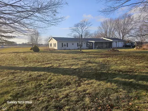 1661 S County Road 850 W, Yorktown, IN 47396
