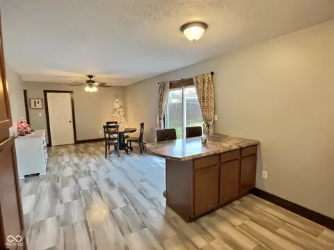 Dining - 152 Schaefer Dr, Hope, IN 47246 photo 1 of 3
