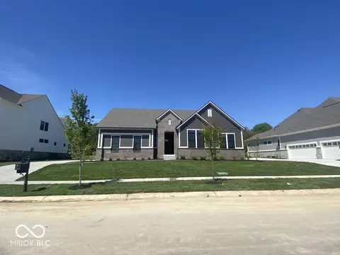 19880 Chatsworth Blvd, Westfield, IN 46074