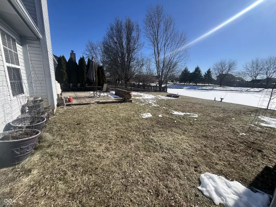Exterior - 471 E Pine Ridge Dr, Westfield, IN 46074 photo 8 of 8