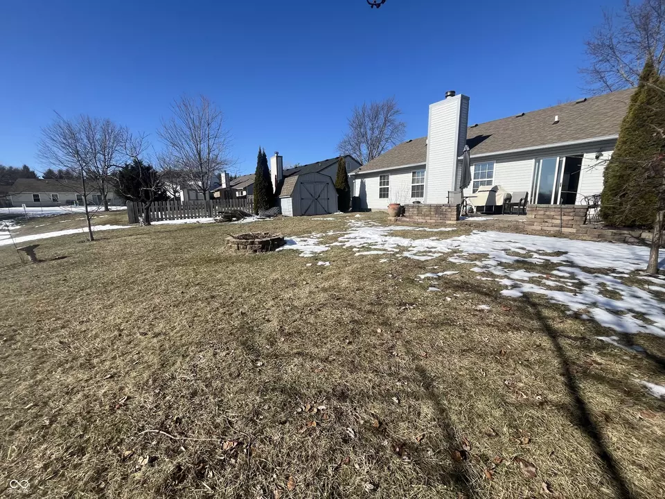 Exterior - 471 E Pine Ridge Dr, Westfield, IN 46074 photo 6 of 8