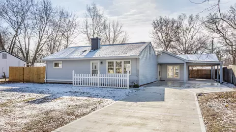 1811 E 75th Pl, Indianapolis, IN 46240