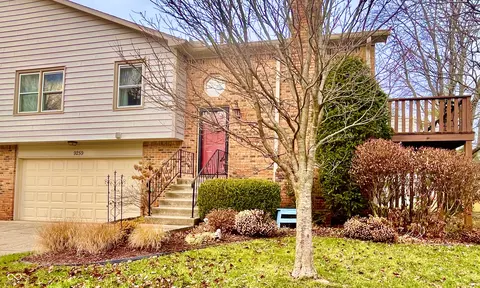 9259 Cinnebar Dr, Indianapolis, IN 46268