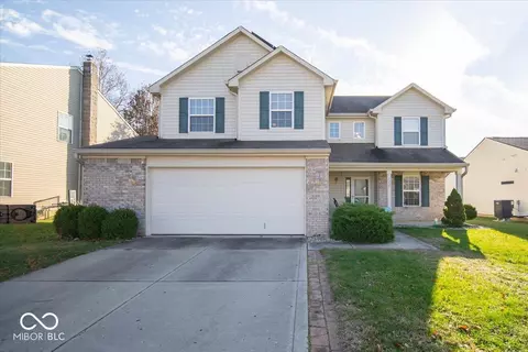 1225 Fiesta Dr, Franklin, IN 46131