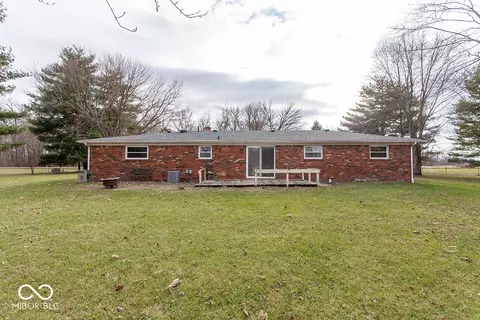 Exterior - 1892 W 1000 S, Pendleton, IN 46064 photo 5 of 9