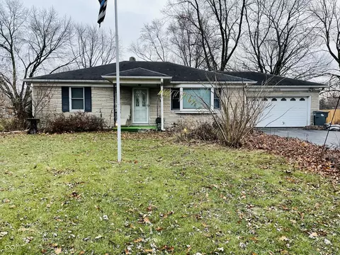 4435 Blackstone Dr, Indianapolis, IN 46237