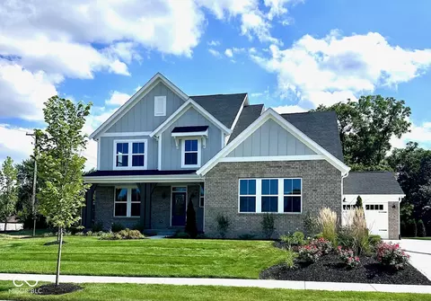 6973 Oakdale Ln, Avon, IN 46123