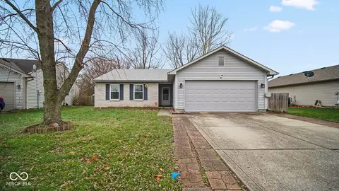 6369 River Valley Way, Indianapolis, IN 46221