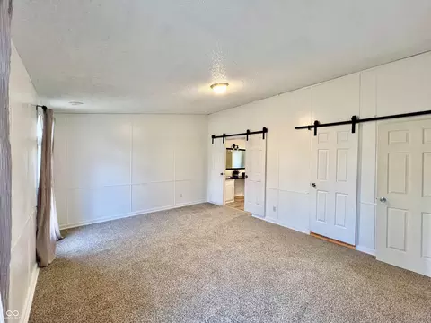 631 Della Rd, Columbus, IN 47203 photo 12