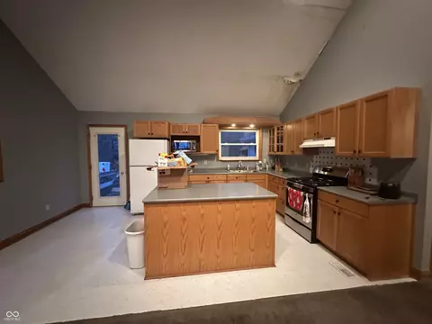 1779 S Towpath Rd, Covington, IN 47932 photo 8