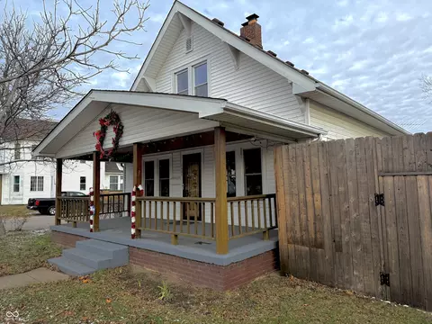 1037 Central Ave, Columbus, IN 47201