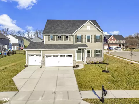 6422 Norwich Dr, Brownsburg, IN 46112