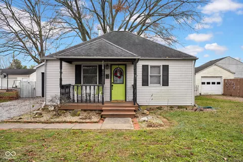 2719 13th St, Columbus, IN 47201