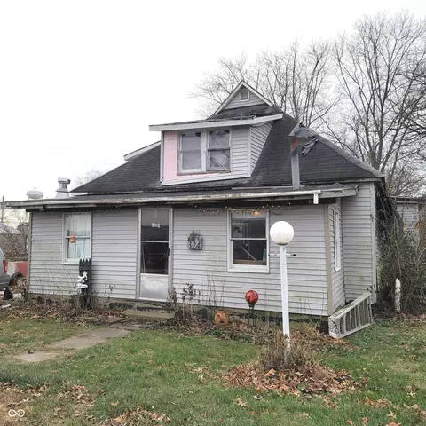 324 Bloomingdale Rd, Montezuma, IN 47862