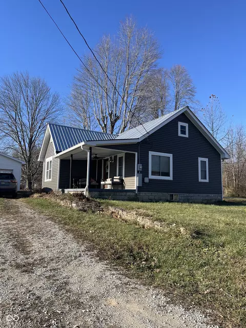 10295 State Rd 48, Aurora, IN 47001