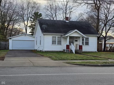 2201 Indiana Ave, Columbus, IN 47201