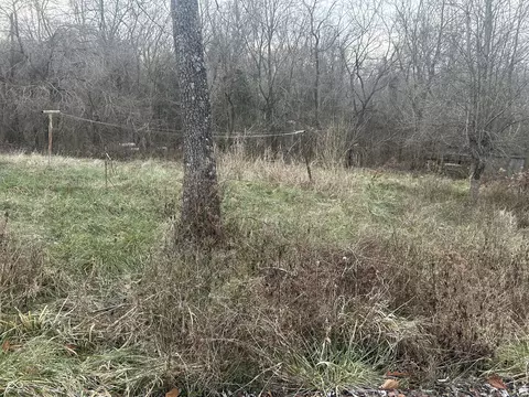 1774 Stonington Rd, Mitchell, IN 47446 photo 3