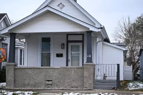218 W South St, Shelbyville, IN 46176