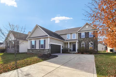 12178 Eddington Pl, Fishers, IN 46037