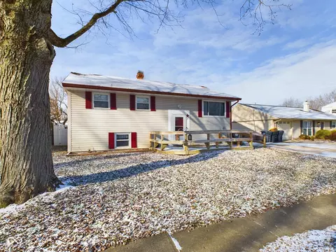 1405 Woodbine Dr, Anderson, IN 46011