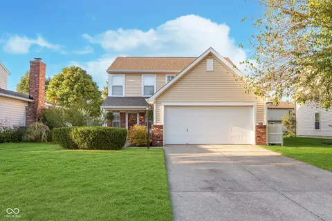 8908 Torrance Pl, Fishers, IN 46038