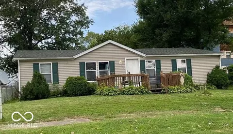 105 S Church St, Martinsville, IN 46151