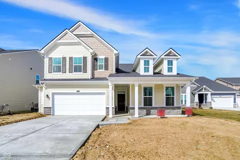 68 Sterling Pl, New Whiteland, IN 46184